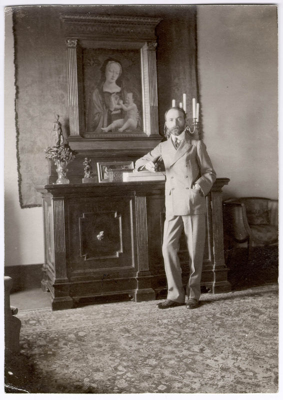 Bernard Berenson,nel 1903, a villa i Tatti, Firenze